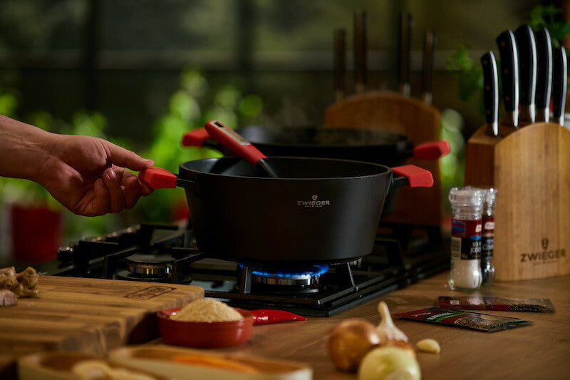 Zwieger Obsidian Topf- und Pfannenset 11-teilig aus Aluminiumdruckguss mit Glasdeckeln